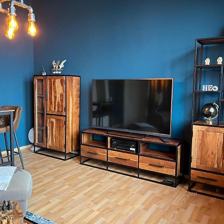 Ferienwohnung "Charlotte" Nahe Der Elbe Mit Kostenlosem Parkplatz Vor Der Tuer マクデブルク エクステリア 写真