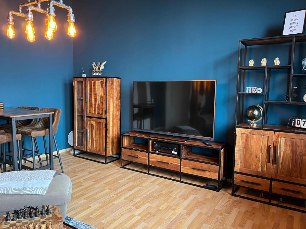 Ferienwohnung "Charlotte" Nahe Der Elbe Mit Kostenlosem Parkplatz Vor Der Tuer マクデブルク エクステリア 写真